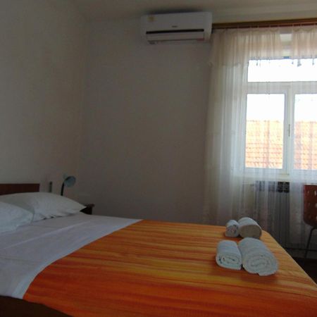Marina Apartment End Rooms Vela Luka Luaran gambar