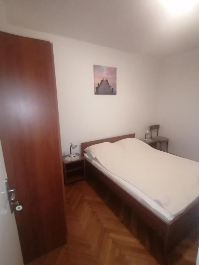 Marina Apartment End Rooms Vela Luka Luaran gambar